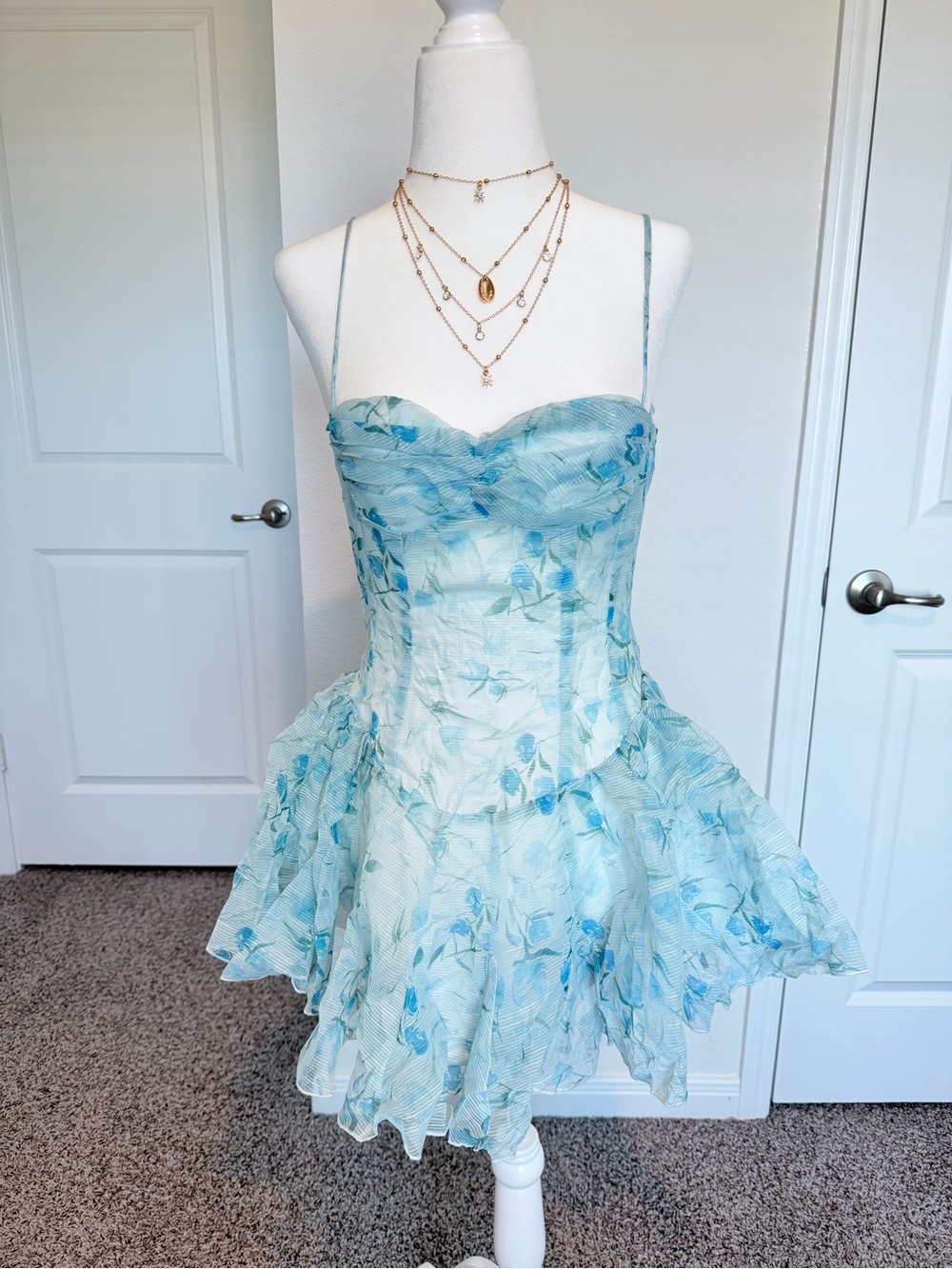 Floral Sweetheart Mini Dress in Light Blue